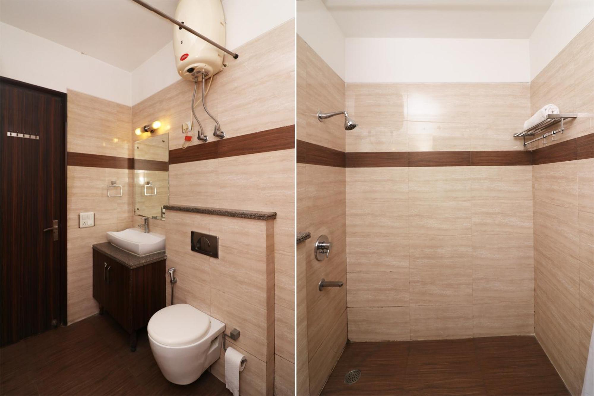 Wonderland Inn Near Aravali Biodiversity Park Гургаон Екстериор снимка