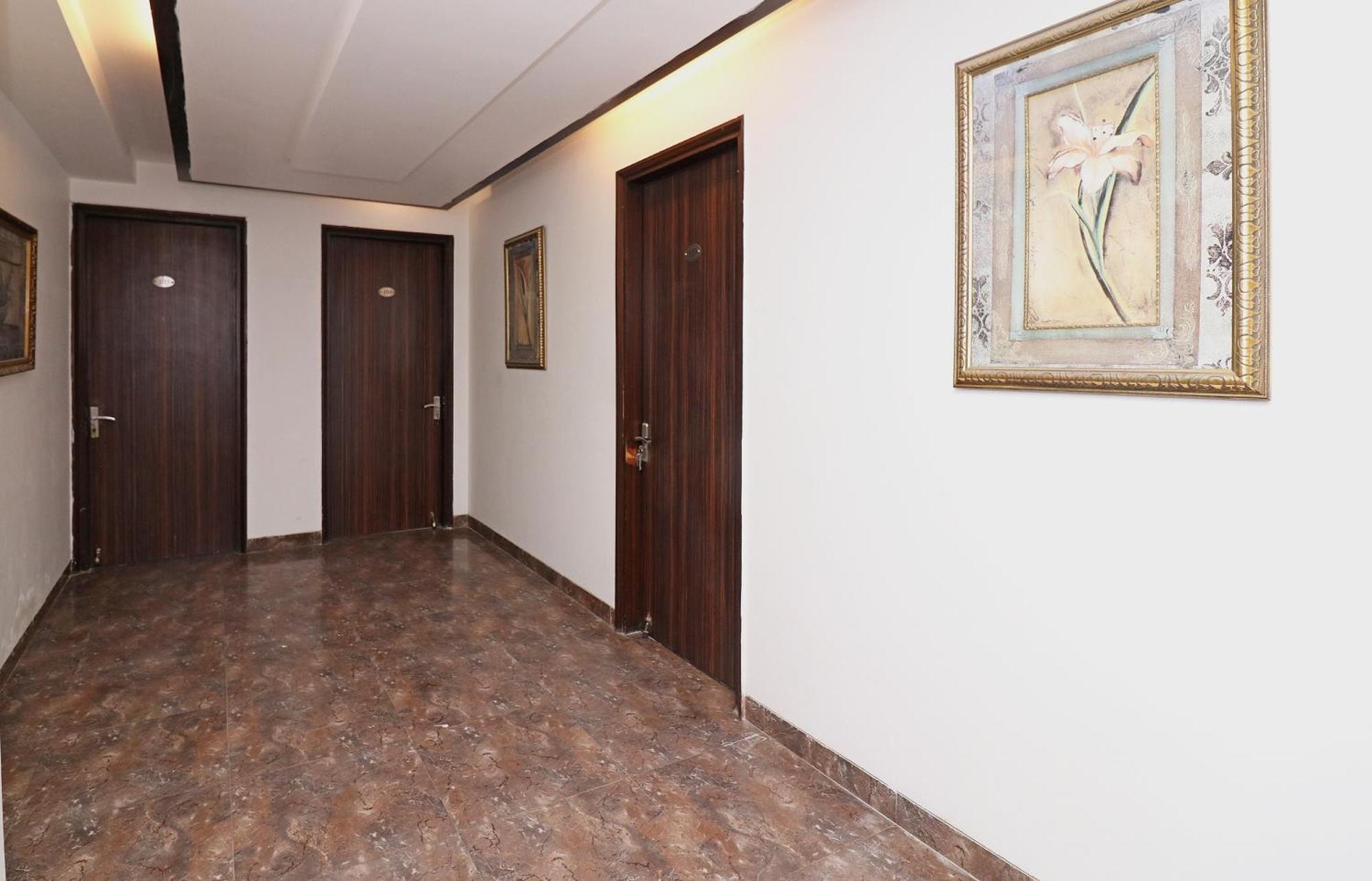 Wonderland Inn Near Aravali Biodiversity Park Гургаон Екстериор снимка