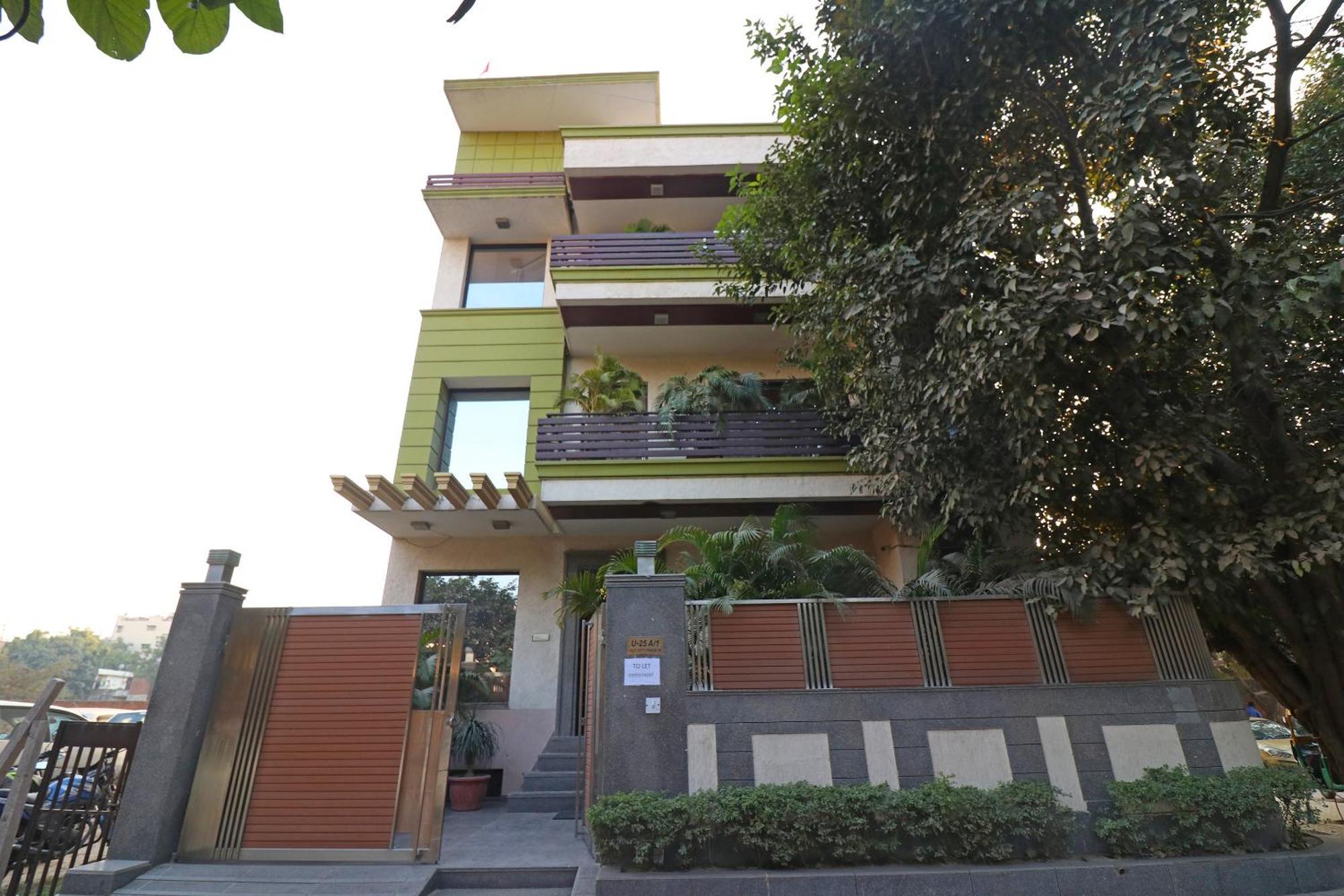 Wonderland Inn Near Aravali Biodiversity Park Гургаон Екстериор снимка