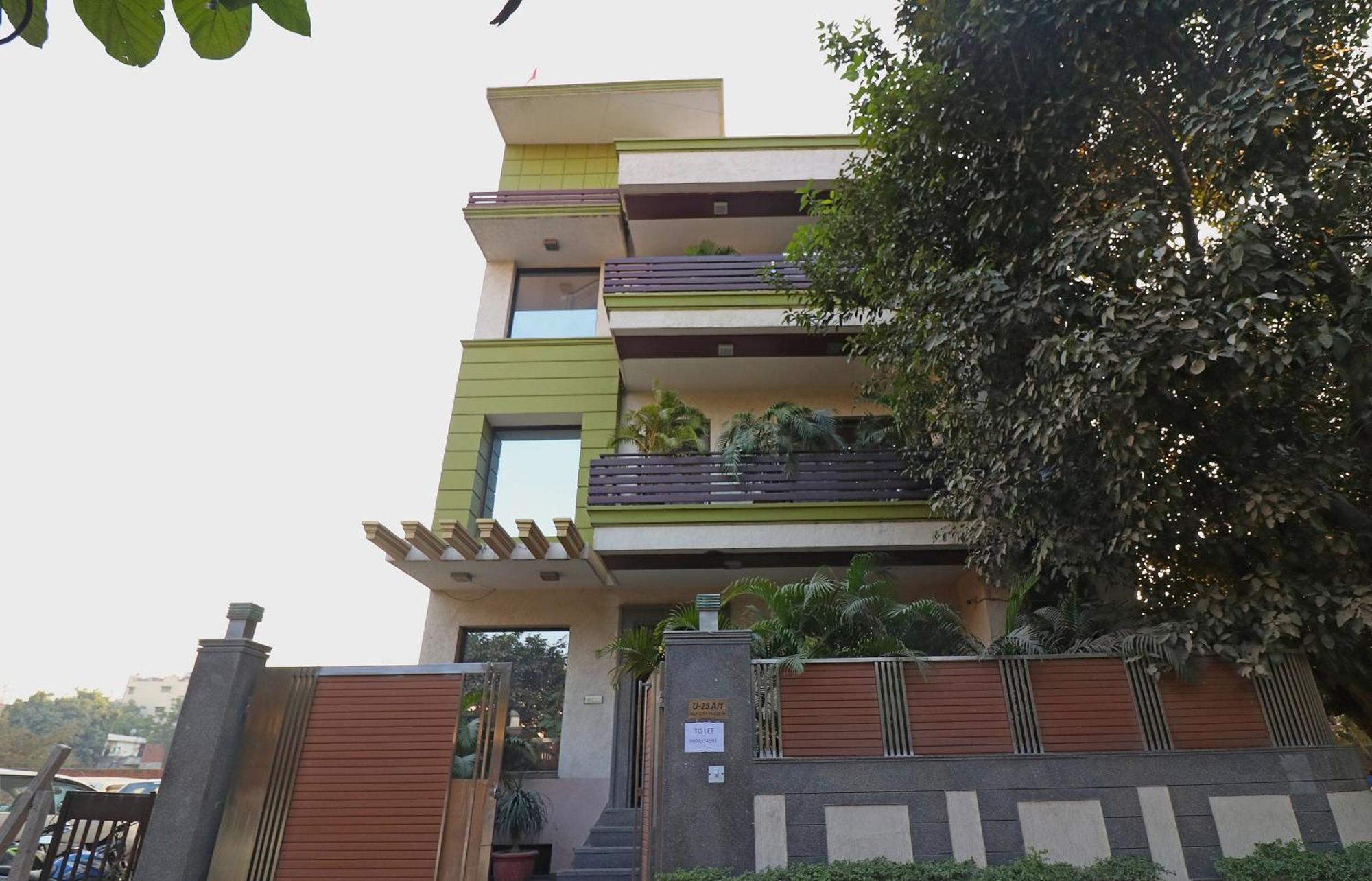 Wonderland Inn Near Aravali Biodiversity Park Гургаон Екстериор снимка