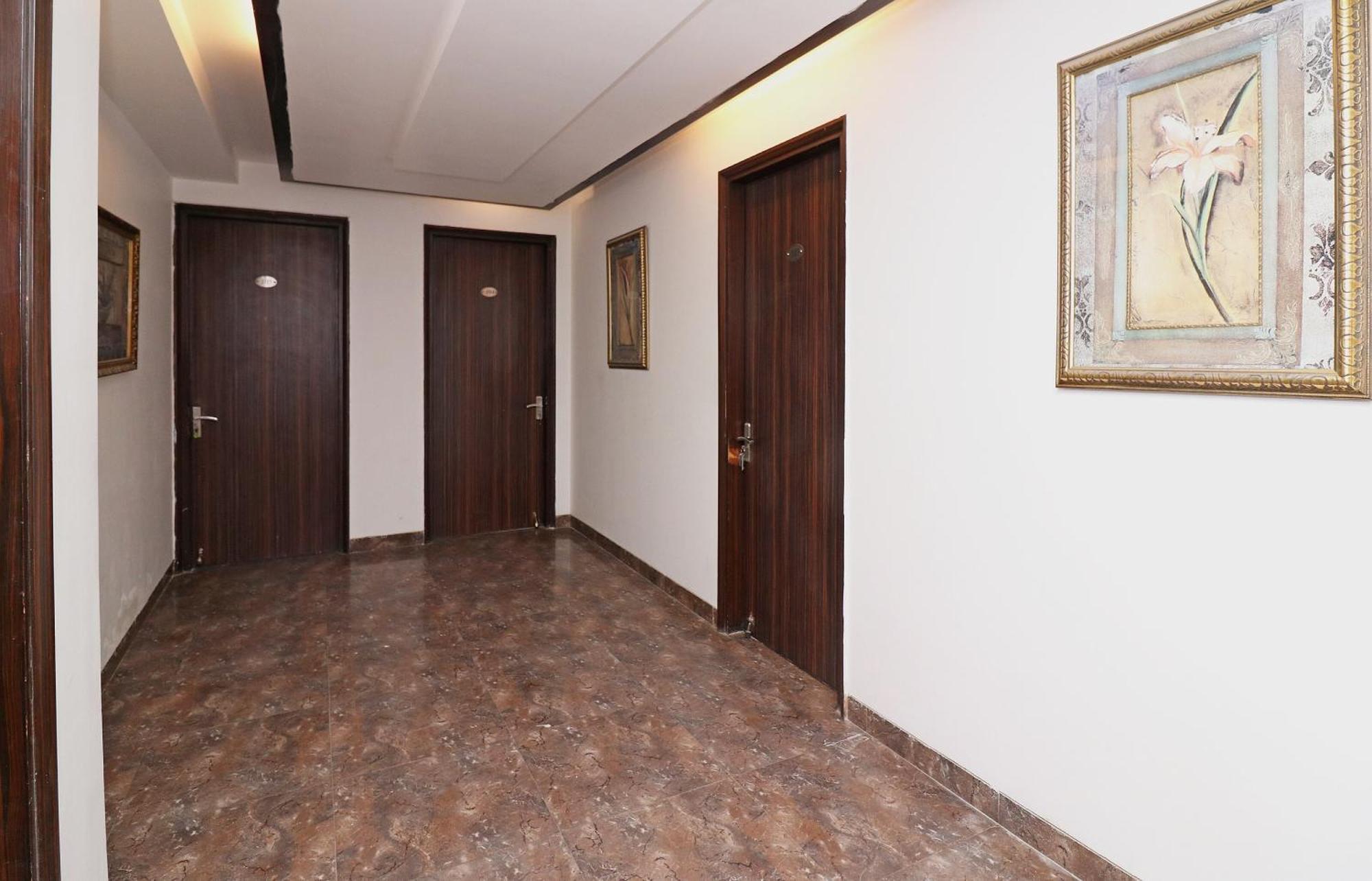 Wonderland Inn Near Aravali Biodiversity Park Гургаон Екстериор снимка